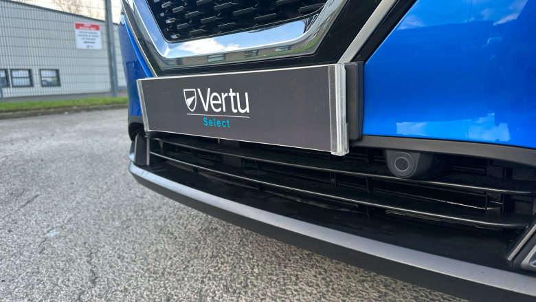 Nissan Qashqai 1.3 DiG-T MH 158 N-Connecta 5dr Xtronic Petrol Hatchback